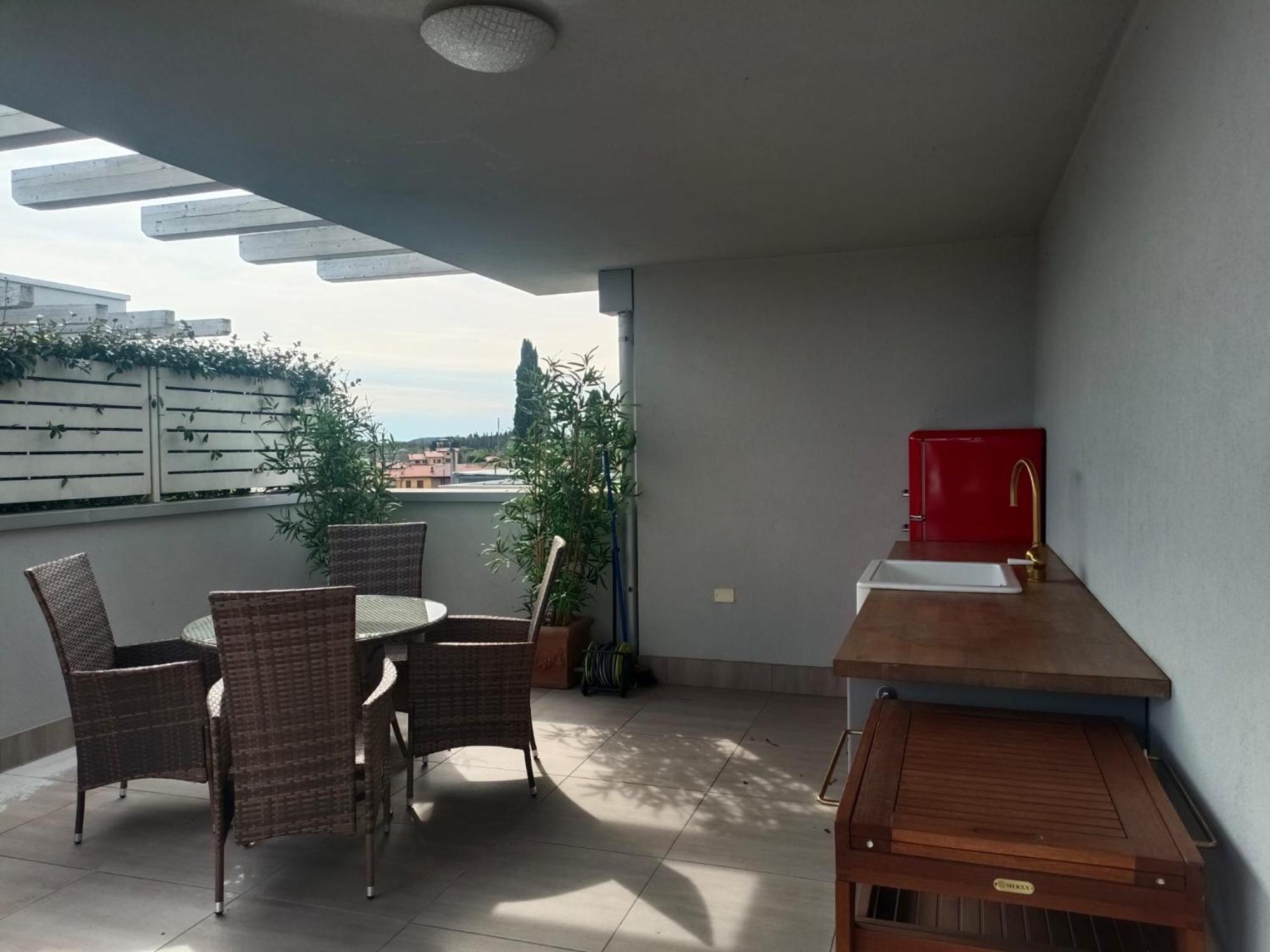 The Terrace On The - With Pool Peschiera del Garda