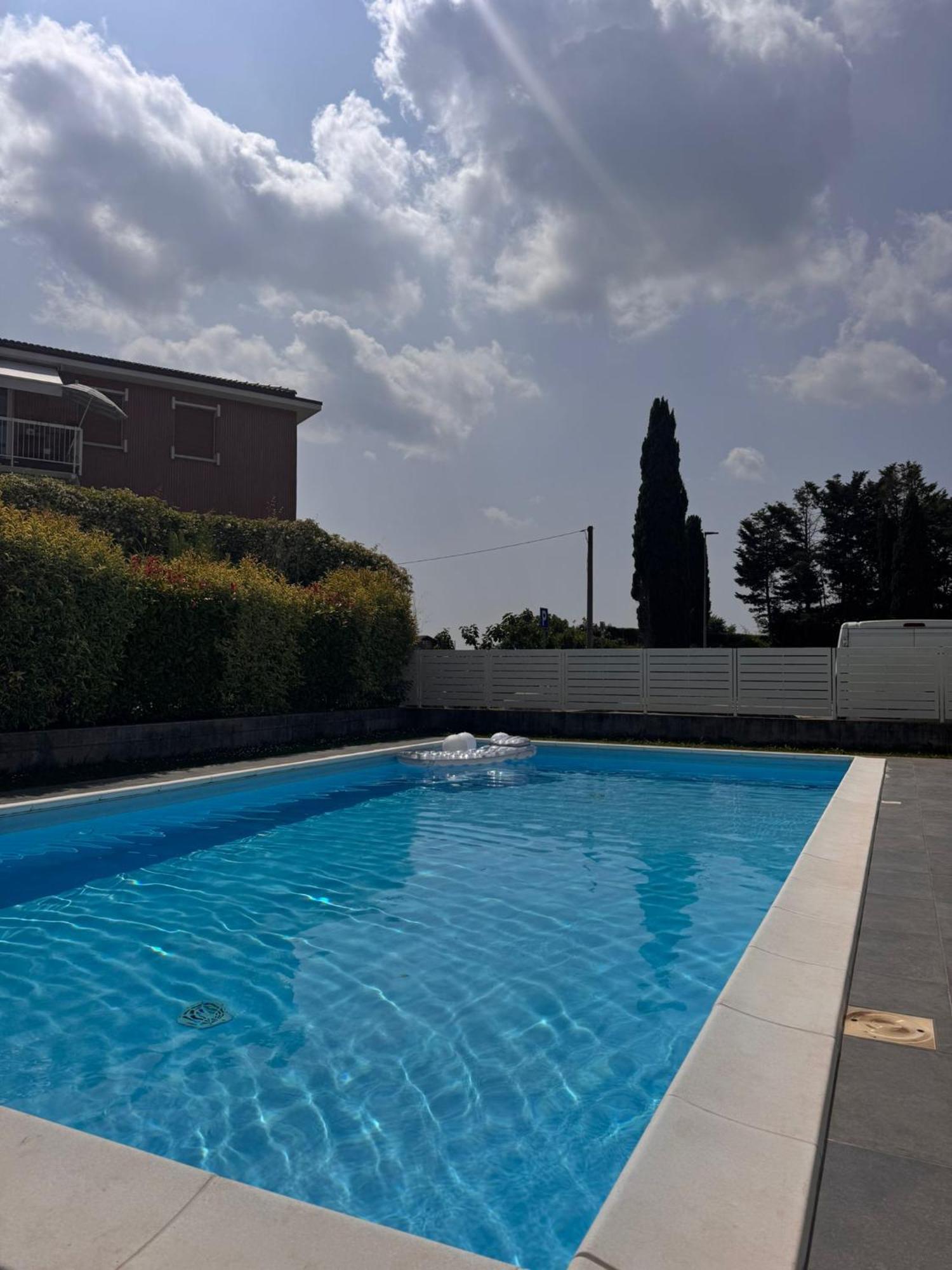 The Terrace On The - With Pool * Peschiera del Garda